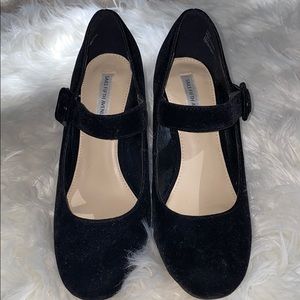 Saks Fifth Avenue black velvet heals